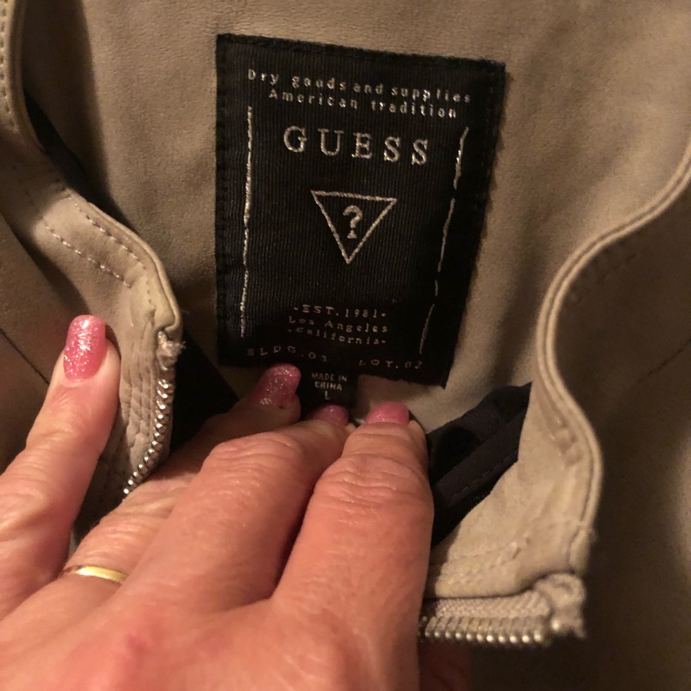 Medium tan very clean Guess jacket